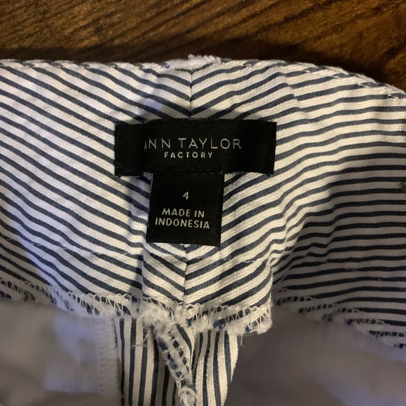 Ann Taylor Factory Shorts - Picture 3 of 3